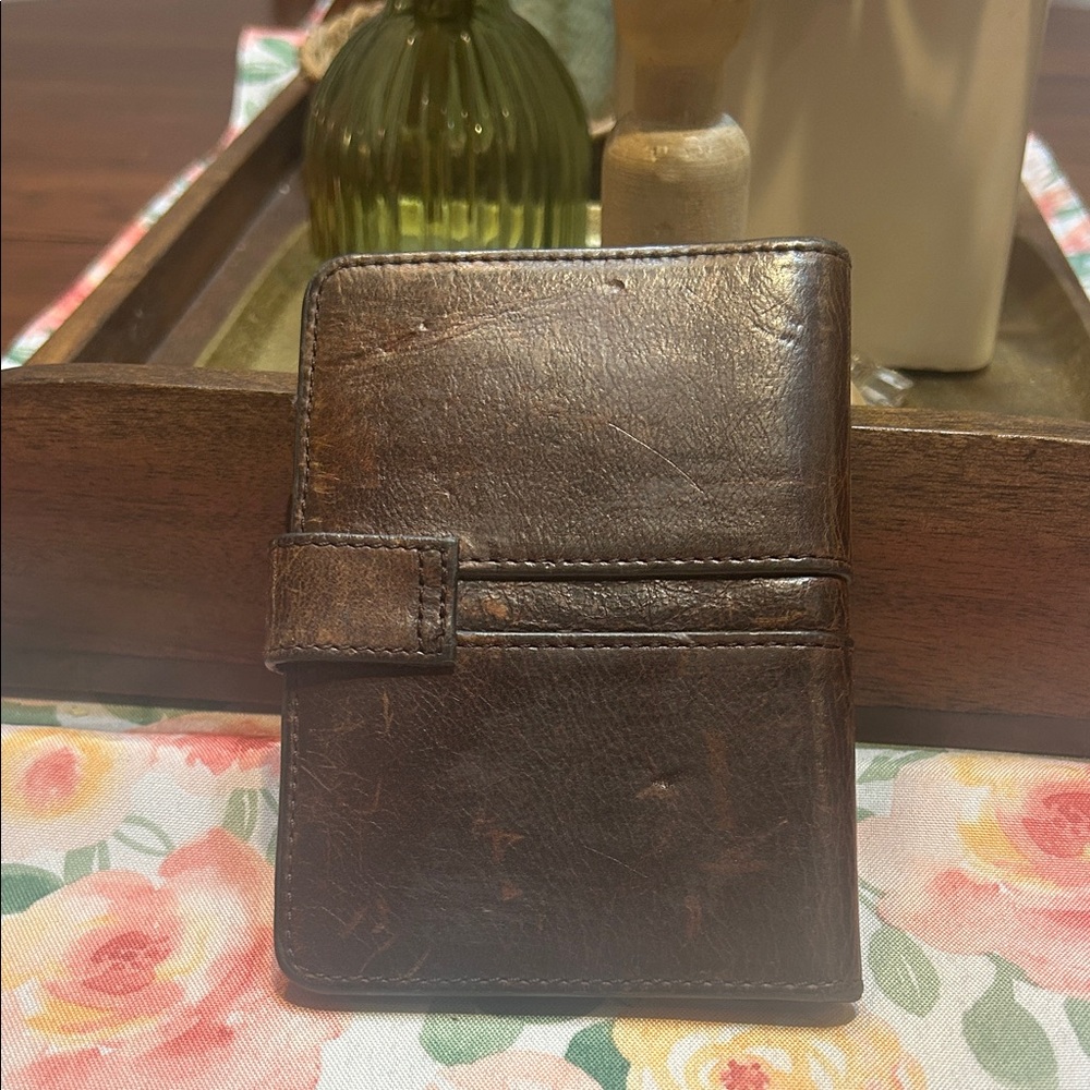 Brown Leather Passport Travel Document Wallet - Picture 6 of 6